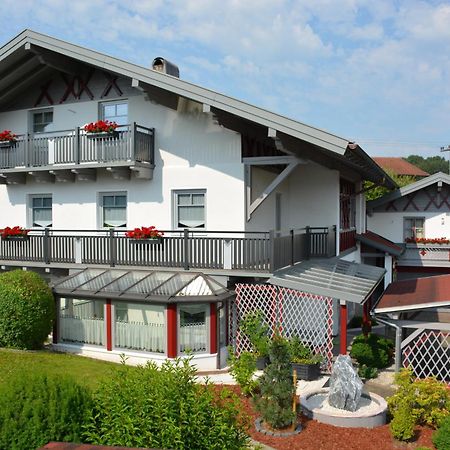 Ferienwohnung & App. Rosemarie Бад-Бирнбах Экстерьер фото