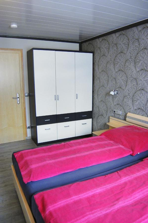 Ferienwohnung & App. Rosemarie Бад-Бирнбах Экстерьер фото